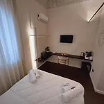 & 4*