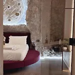 & Bed & Breakfast 4*