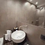 Bed & Breakfast & 4*
