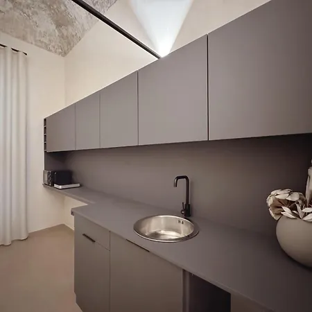 & Bed and Breakfast 4*