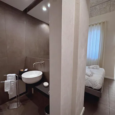 Bed and Breakfast & 4*