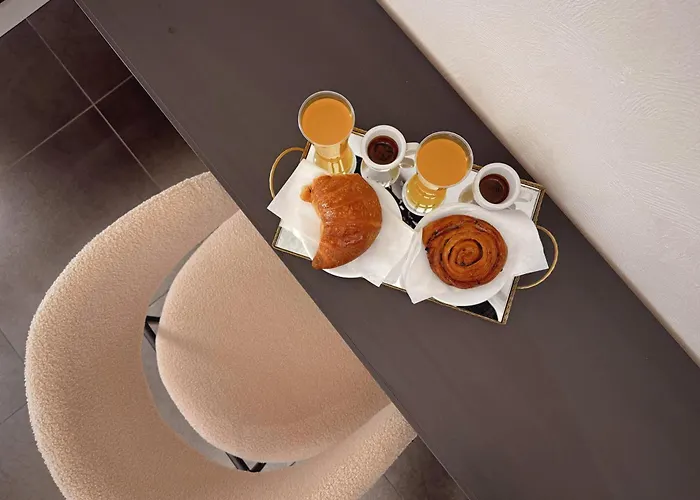 Bed and Breakfast & 4*