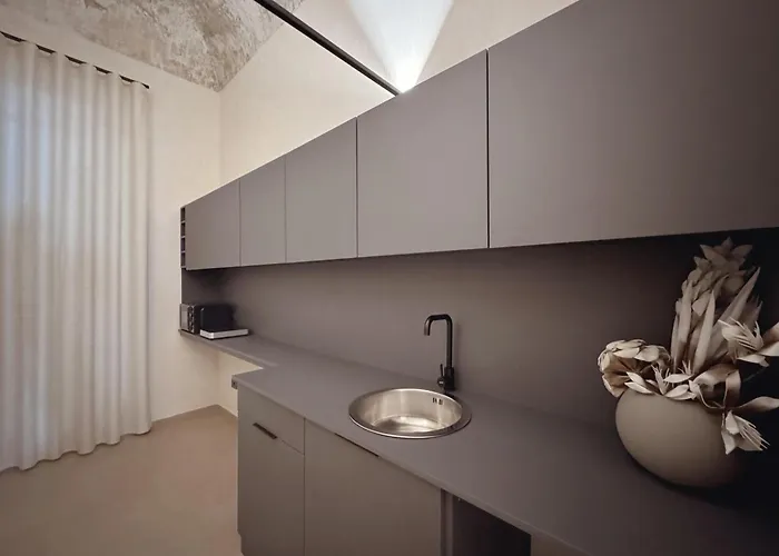 & Bed and Breakfast 4*